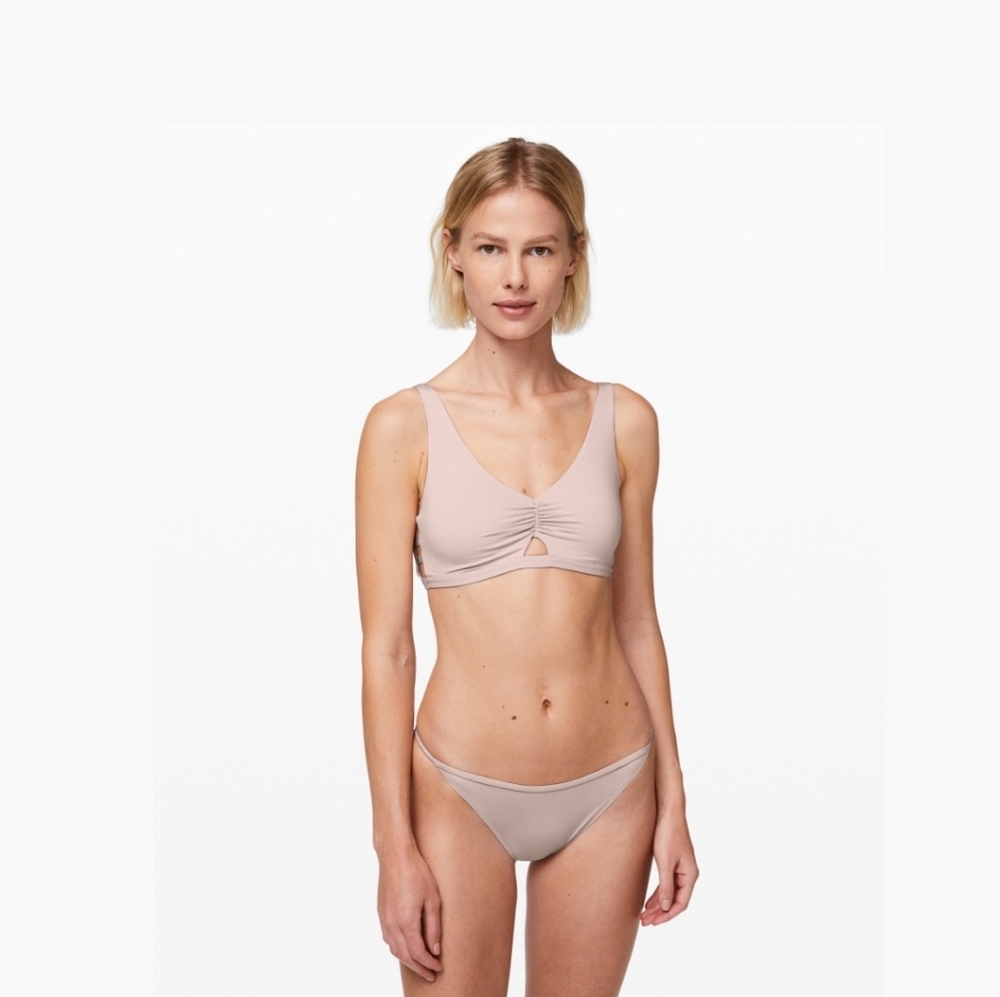 Set of 2 Lululemon simply gathered Bralette